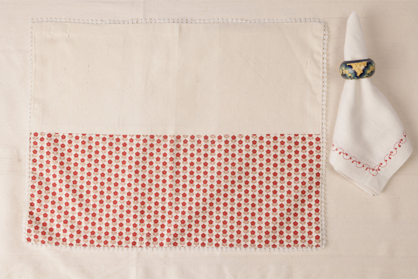 Delicate Flower Napkin Set