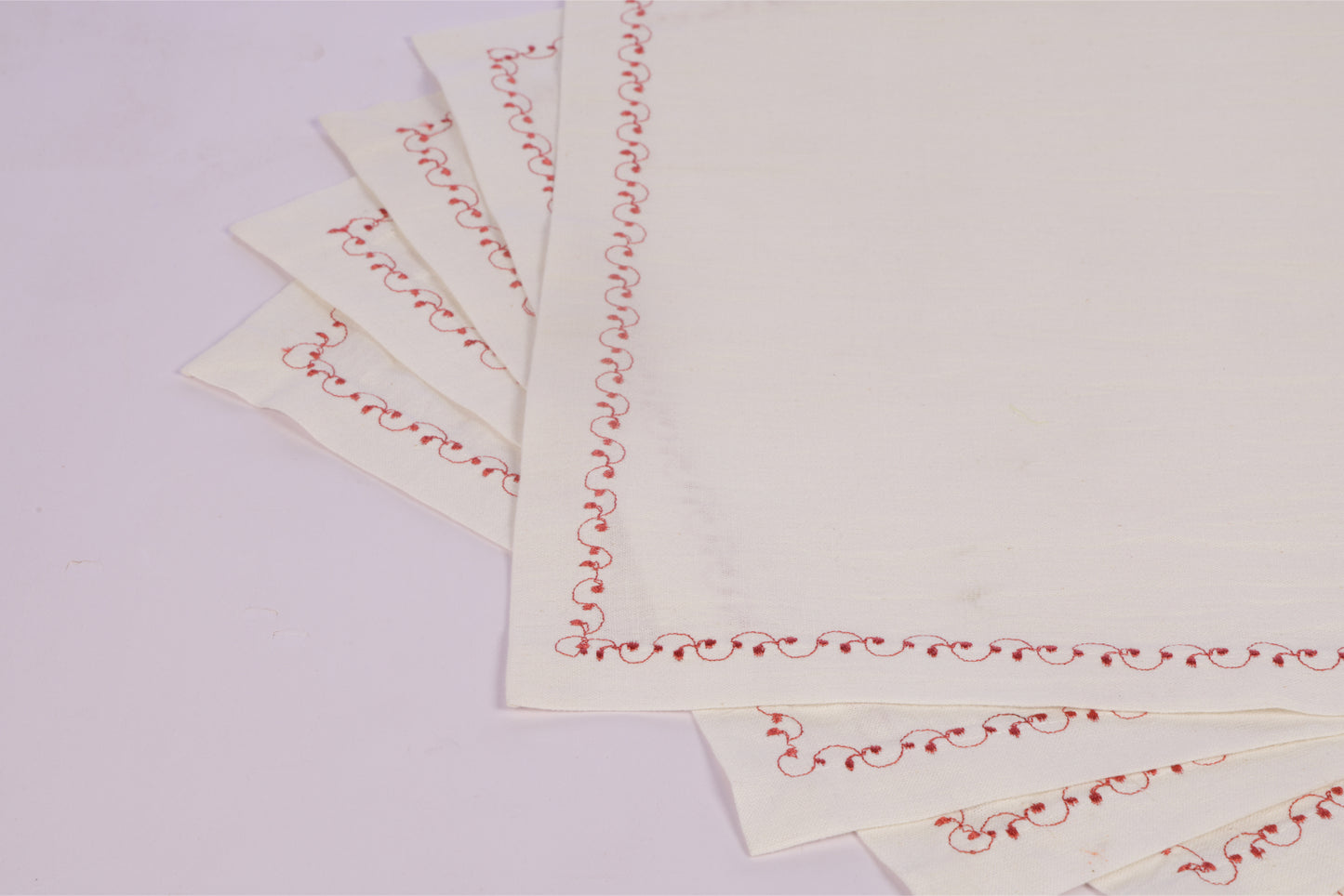 Delicate Flower Napkin Set