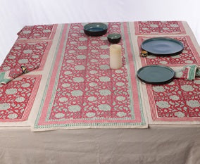 Rose Garden Runner