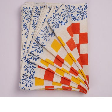 Cubical Art Napkin Set