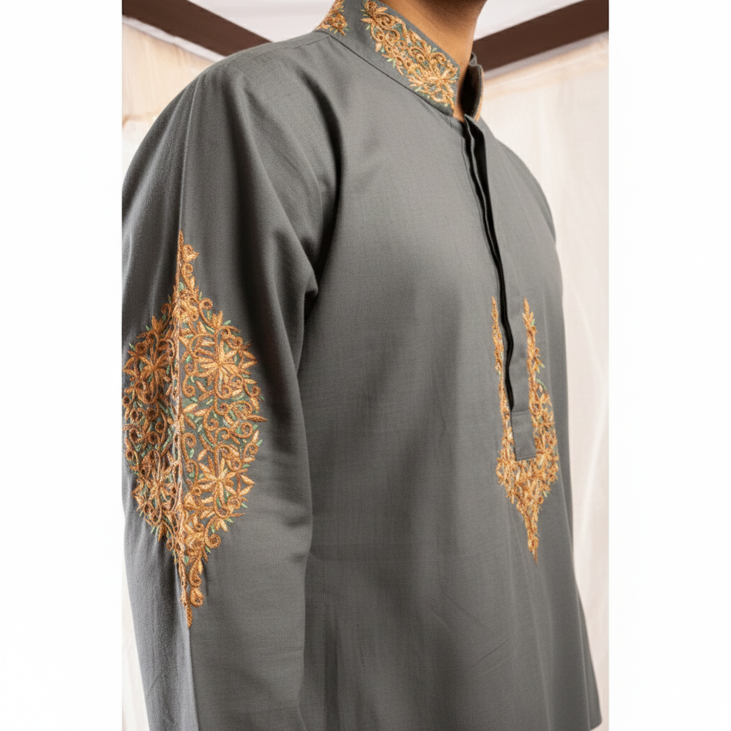 Magestic Kashmiri Embroiderd Long Kurta