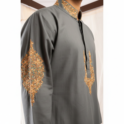 Magestic Kashmiri Embroiderd Long Kurta